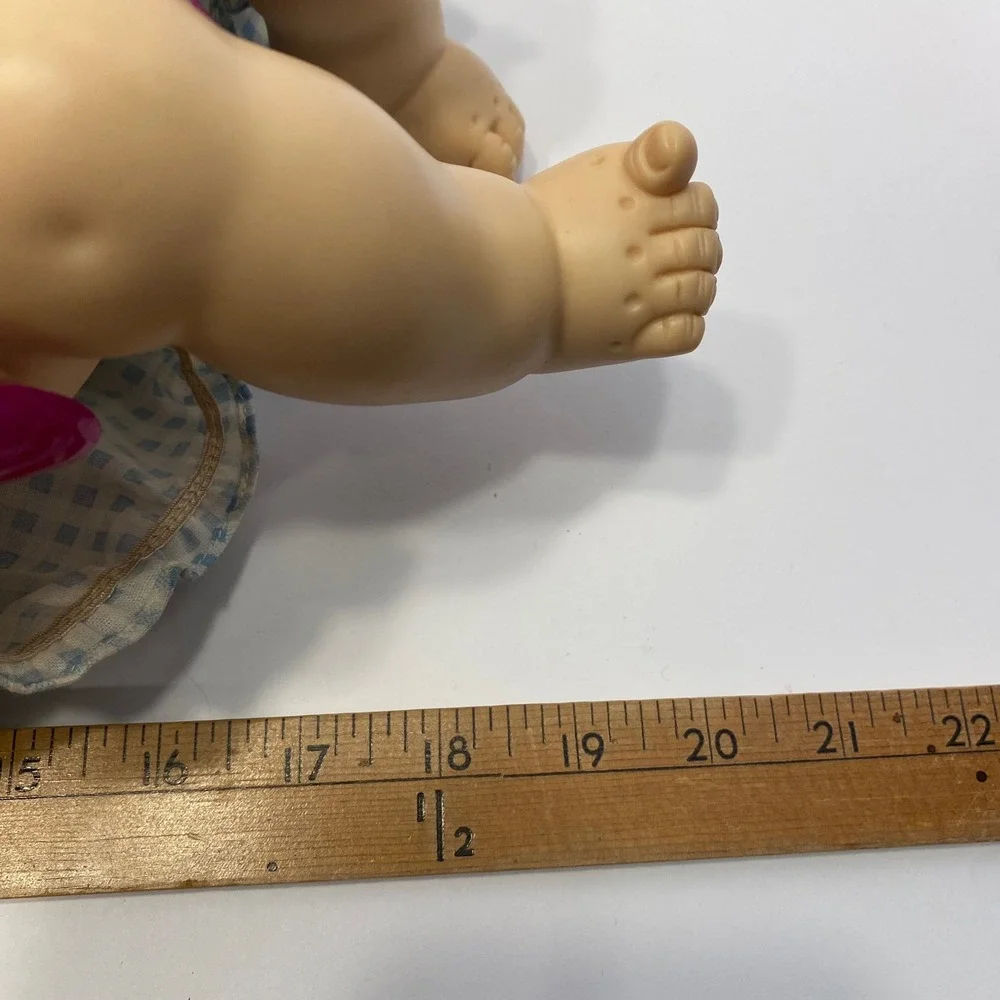 Madame Alexander Baby Lynn Doll 20